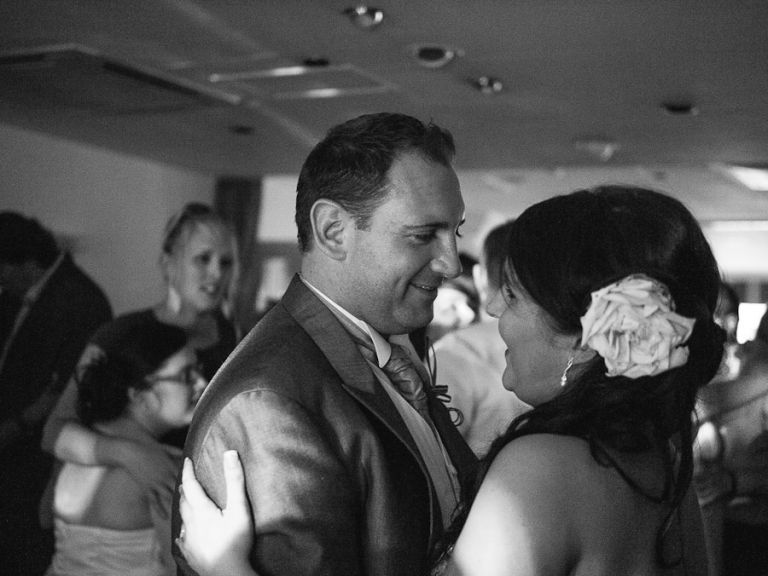 Mirimar hotel bournemouth wedding photography first dance gx1