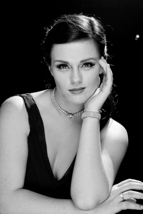 Tania Sandbanks Hotel Dorset Wedding Photographer hollywood glamour