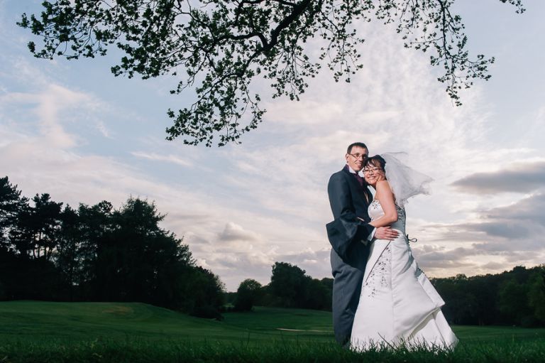 Awesome dorset wedding photographer at bowlers golf club in southampton