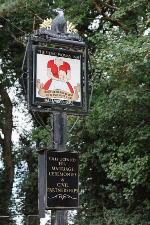 Silent Woman Inn Wareham Dorset sign