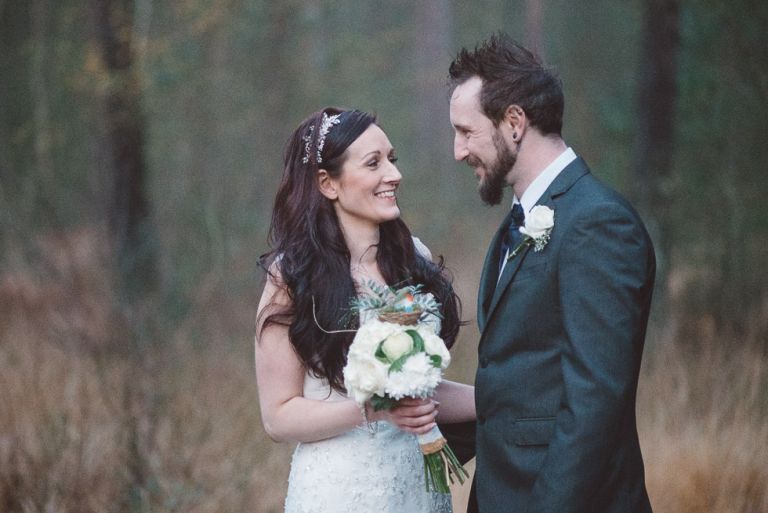 wedding couple at moors valley in woods