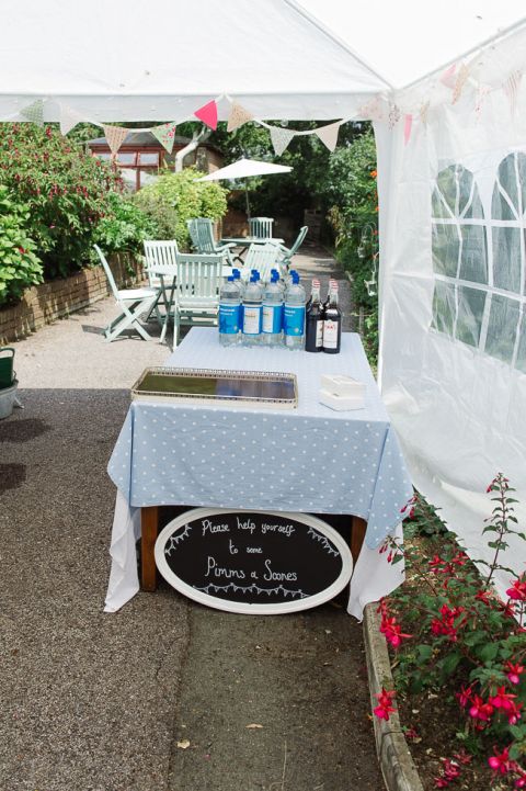 dorset garden marquee wedding refreshments