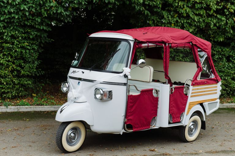 weddings-at-deans-court-wimborne-wedding-photographer-alternative wedding transport