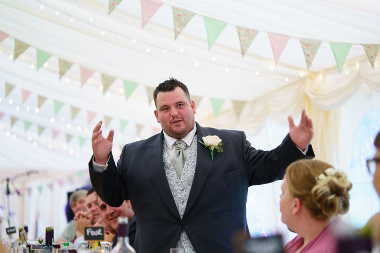 kazz-sean-wardour-castle-old-land-rover-wedding-photography-1-3