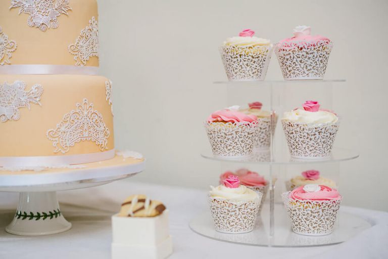 Victorian Barn Wedding showcase wedding cakes