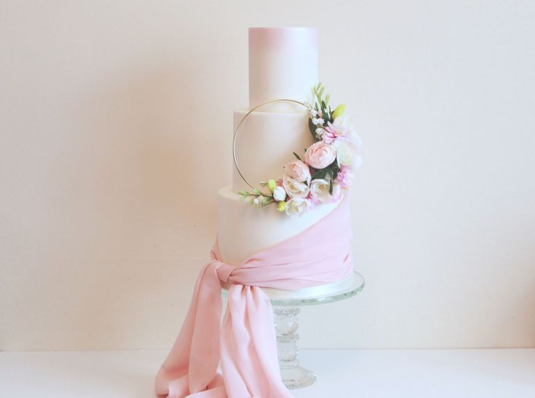 Wonderful Cakes from Cakey LuLu's